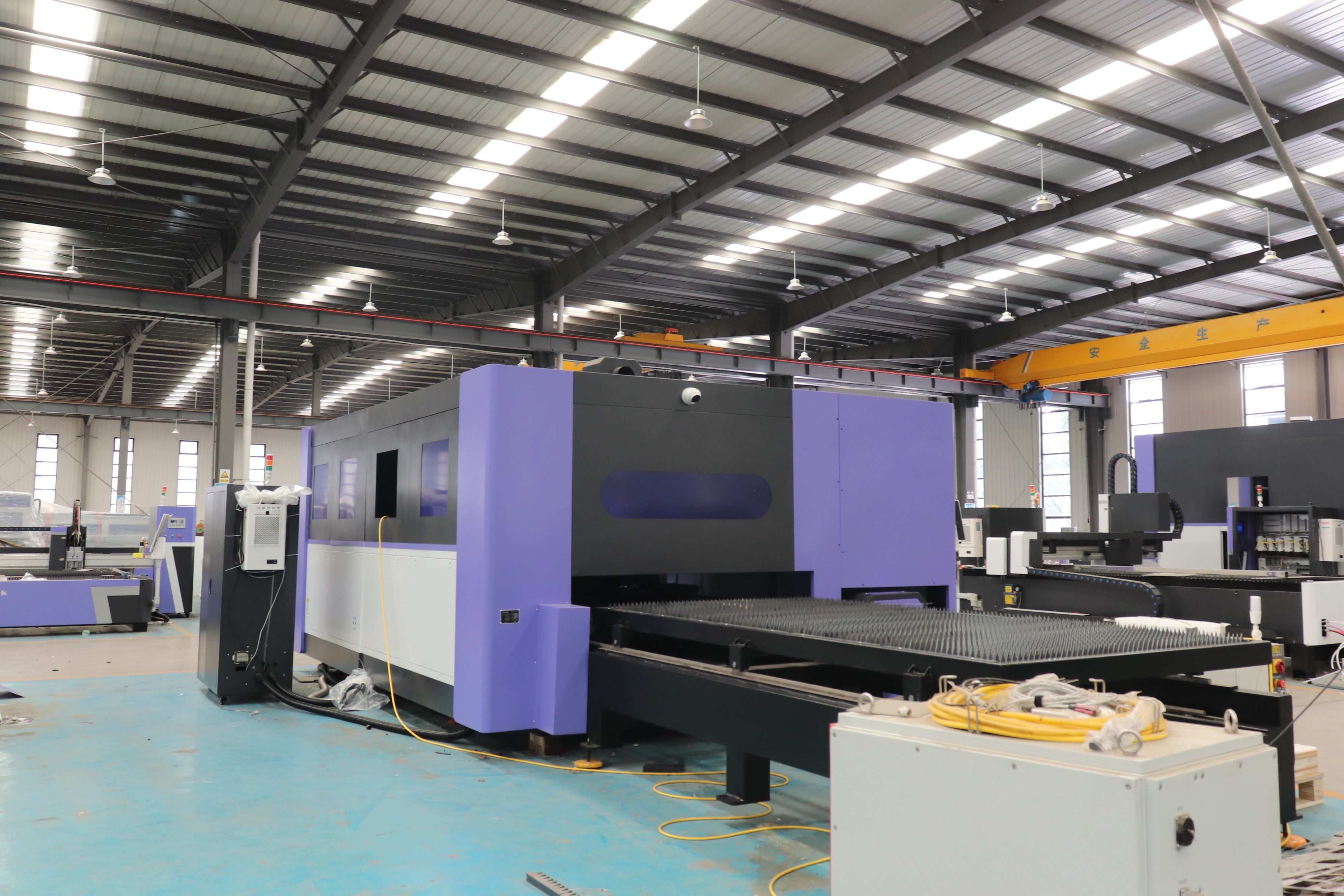 Industrial laser sheet metal c - огляд і ціна Industrial Laser Table