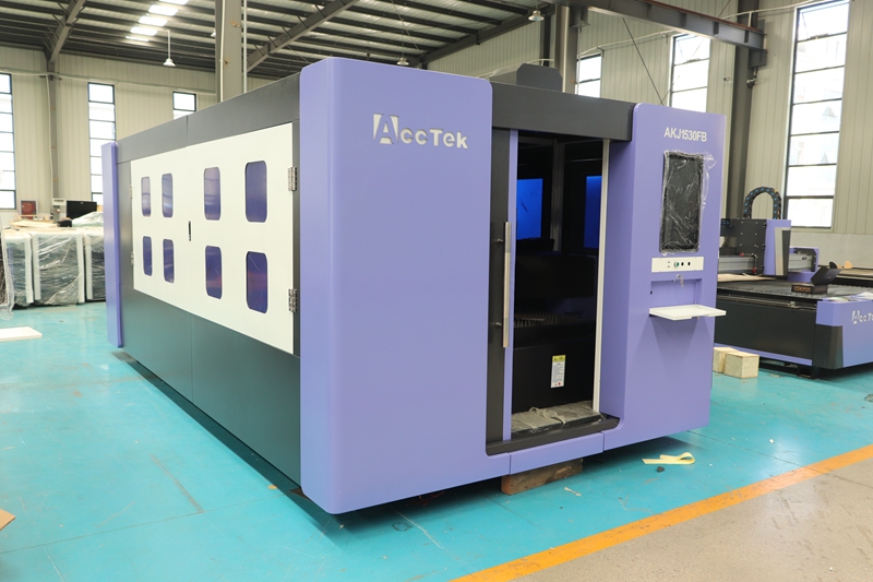 Industrial 4kw Metal Enclosed  - огляд і ціна Industrial Laser Table